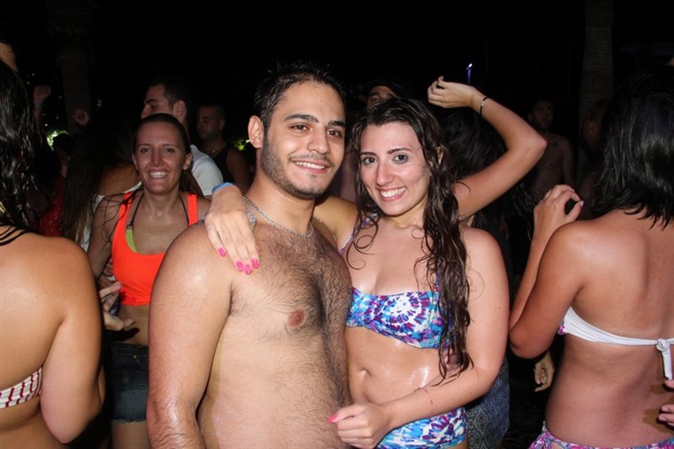 Lebanon Largest FOAM Party 3 (1)
